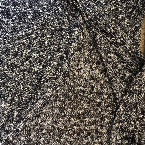 Navy/White Open Weave Sweater by Vero Mode XS - Picture 6 of 7